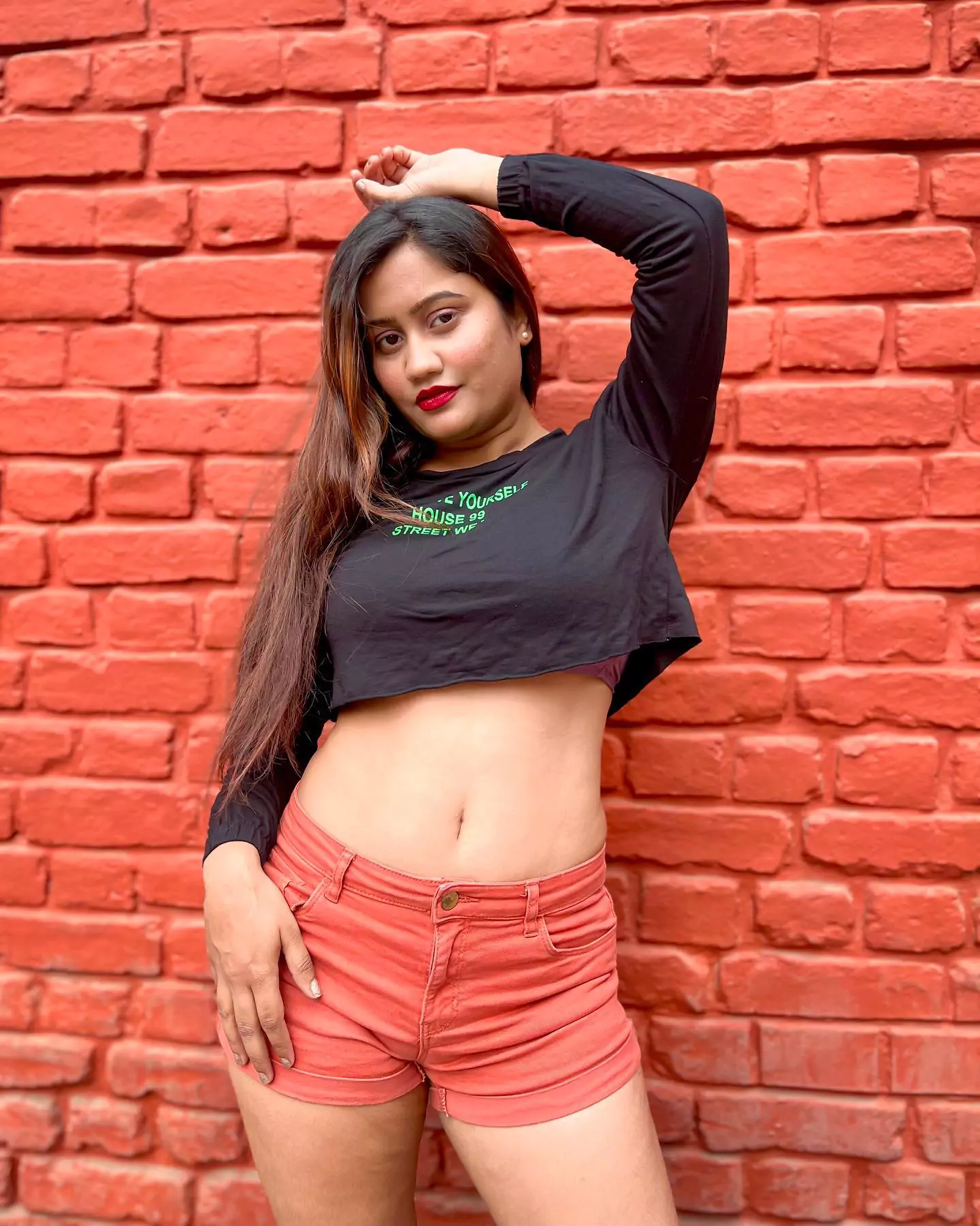 Niharika Gandhi Best Escorts Awesome Sex Ahmedabad Girl Service Escort Agency